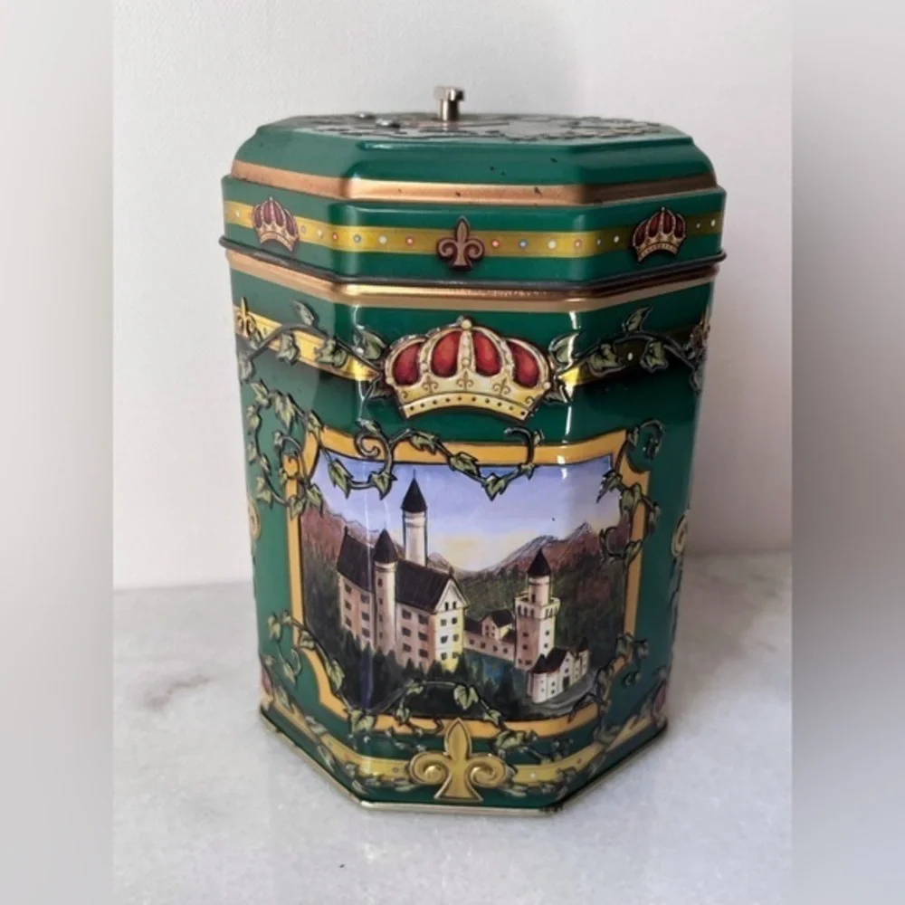 Music box Germany Embossed Octagon Tin Cookie Green 2007 We Wish You A Merry Xma - Picture 1 of 9